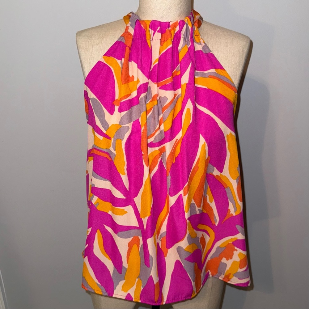 NWT Tyche Boutique Abstract Print Halter Top Size Small